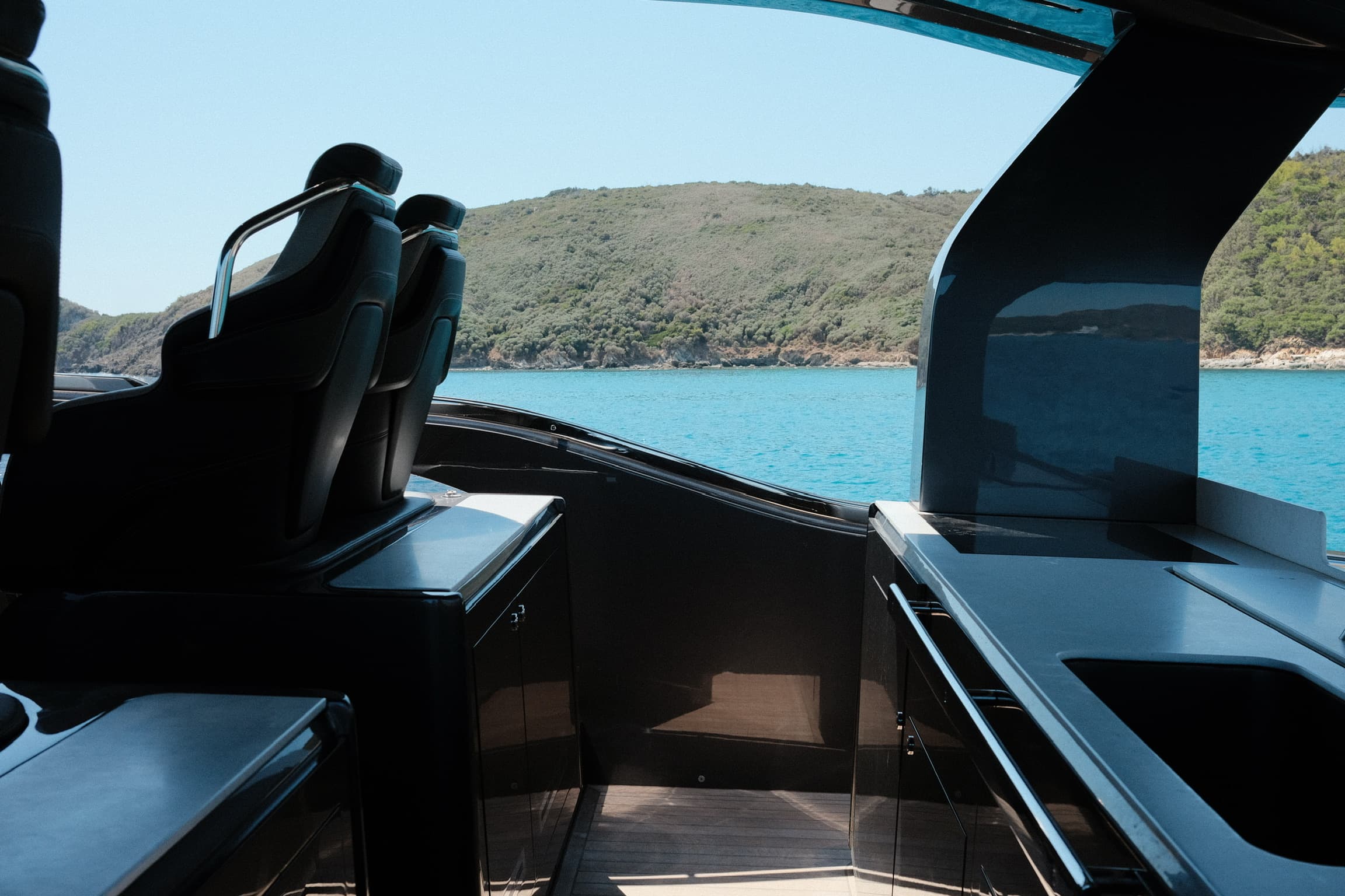Deck and seating of the Rebel 55